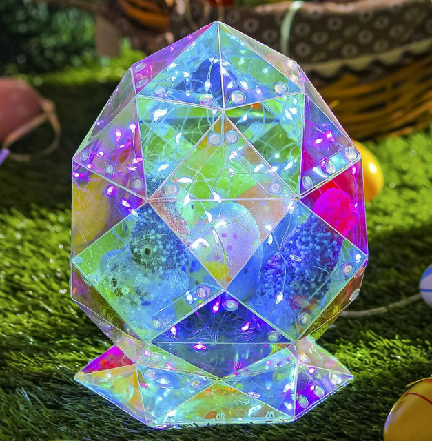 Color intrigue Easter egg