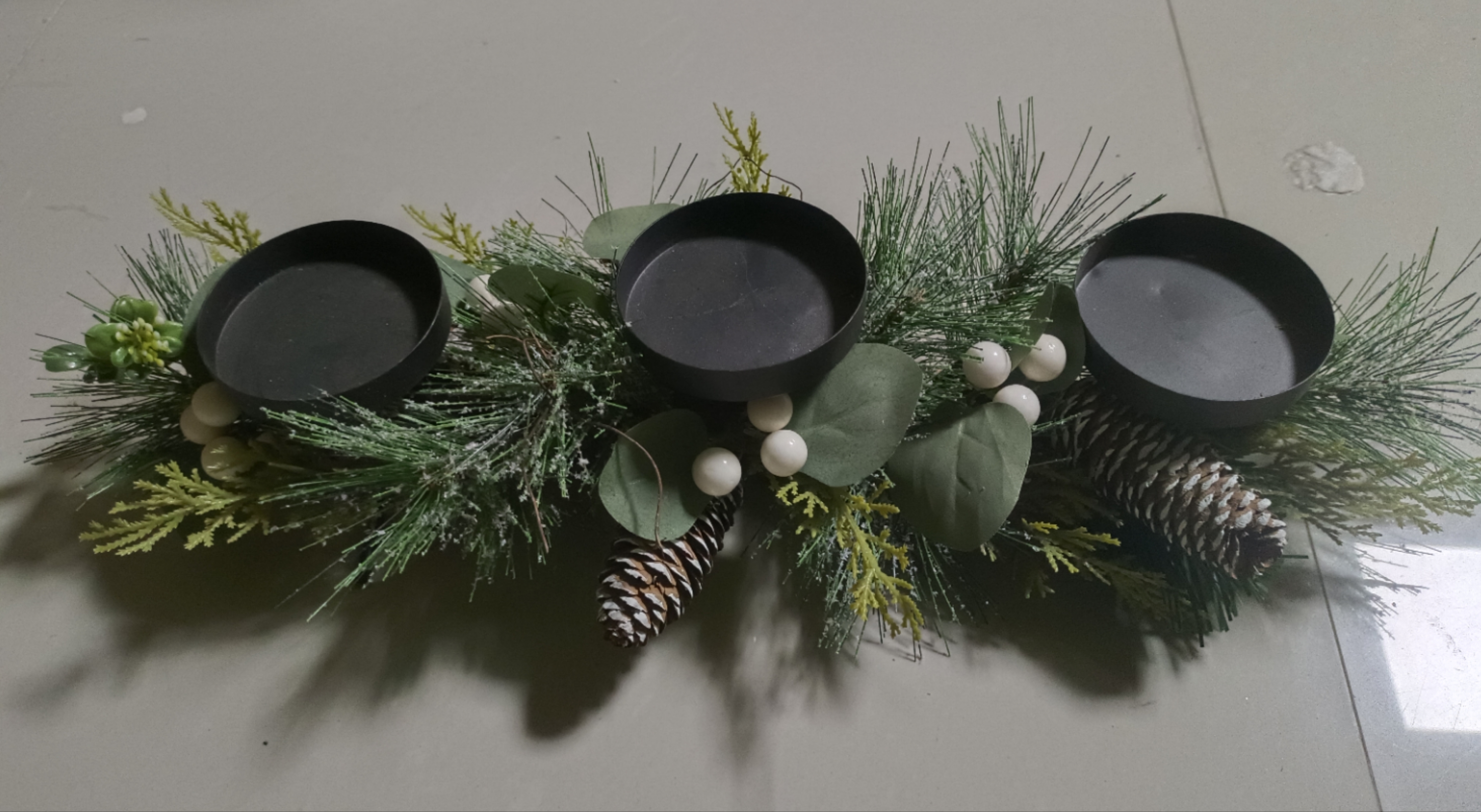 Candle Holder without Glasses Green Leaves White Balls & Pine Cone - 5