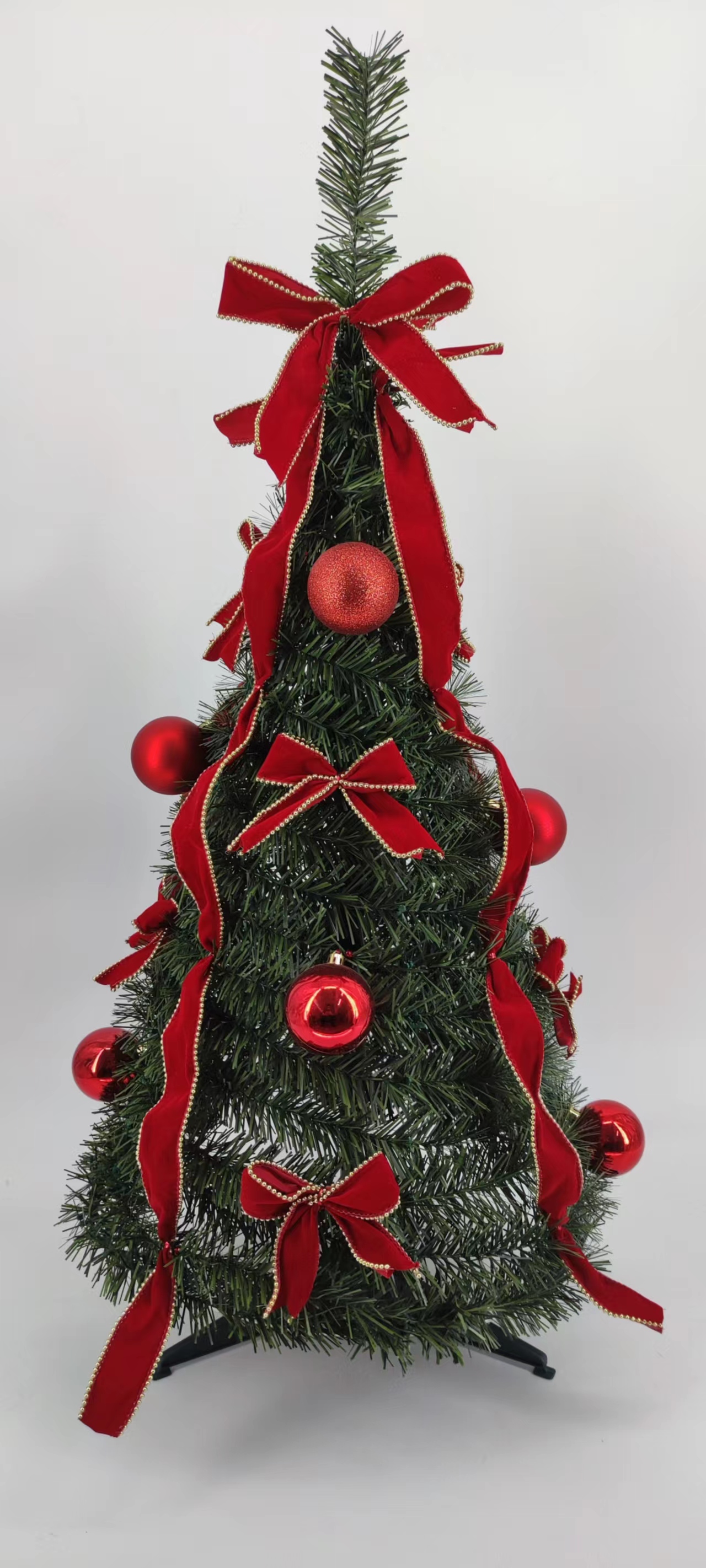 X'mas Green Mini Tree matel leg + red ball/red belt - 22