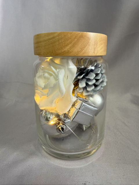 Preserved Flower Bouquet in Sealed Glass Jar with Silver Twinkle Wire Lights (AA×2 Battery-Powered), Adorned with White Roses, Silver Berries, Orbs, Gift Box, Pinecones & Dried Grass