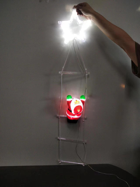Brushed ladder-shaped string lights Santa Claus figurine + top-mounted 22cm-diameter five-pointed star with 32 white LED lights