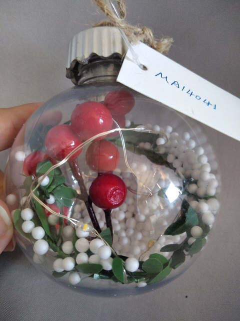 Christmas Berry Globe Ornament with 10-LED Copper Wire Warm White Lights | 8cm Diameter × 11cm Height | Hand-Painted Frosted Fruit Design | Glass-Like Transparent Shell