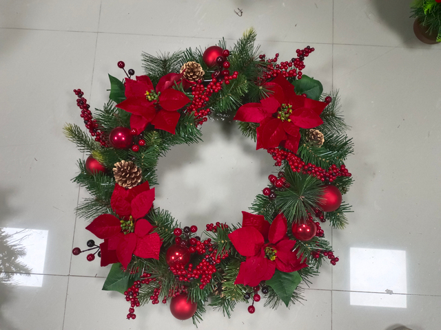  Pine Cone Wreath