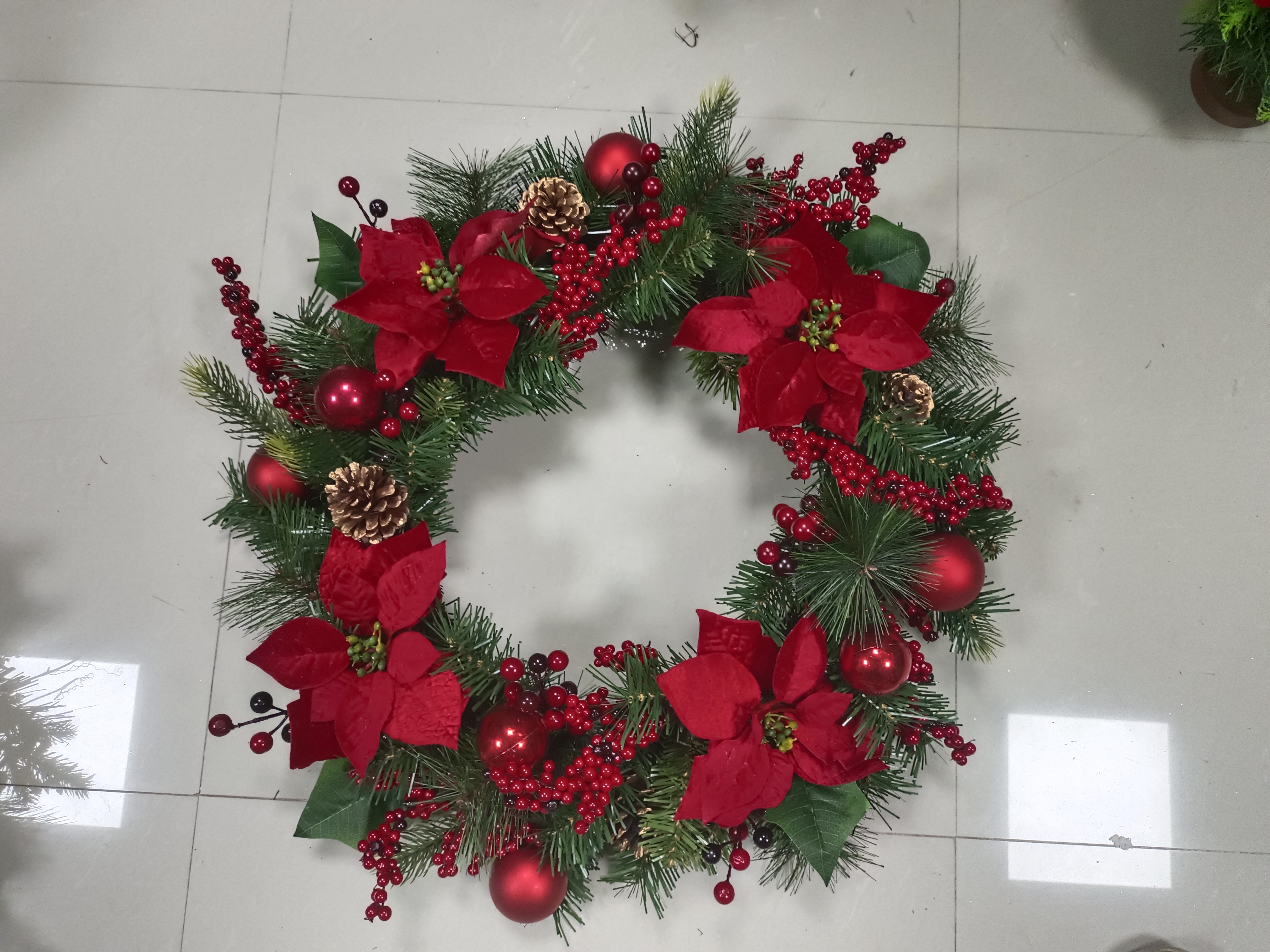  Pine Cone Wreath