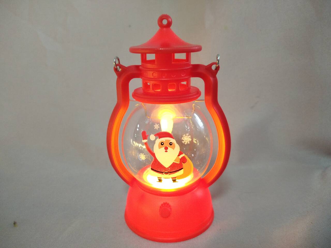 Santa Claus-Themed Mini Lantern Table Decor (8×6×13cm), Button Cell Battery-Powered LED Light, Whimsical Holiday Accent