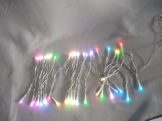4mm Round-Head RGB LED String Lights | 50 Bulbs | 10cm Spacing | 5m Total Length (4.5m Lighted + 0.5m Lead Wire) | USB-Powered (5V/2A Input) | 16 Sync Modes (Fade/Flash/Strobe/Chase) | IR Remote Contr