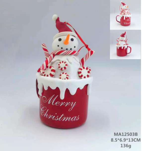 clay dough a cup of snowman with candy - 29