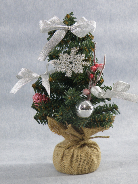X'mas Green Mini Tree with basin +Glitter ball/diff col. pine cone/snow flake/silver belt - 54