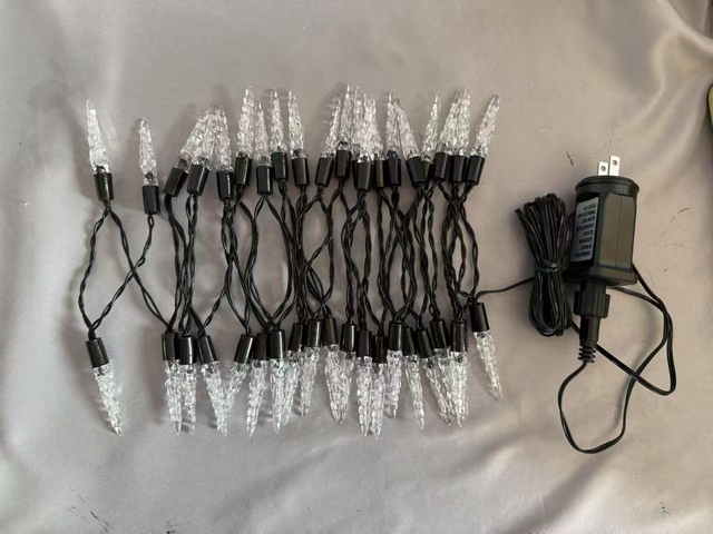 5-Meter Icicle LED String Lights with 40 Cool White Bulbs, 10cm Spacing, 8 Dynamic Lighting Modes, Perfect for Outdoor/Holiday Decorations