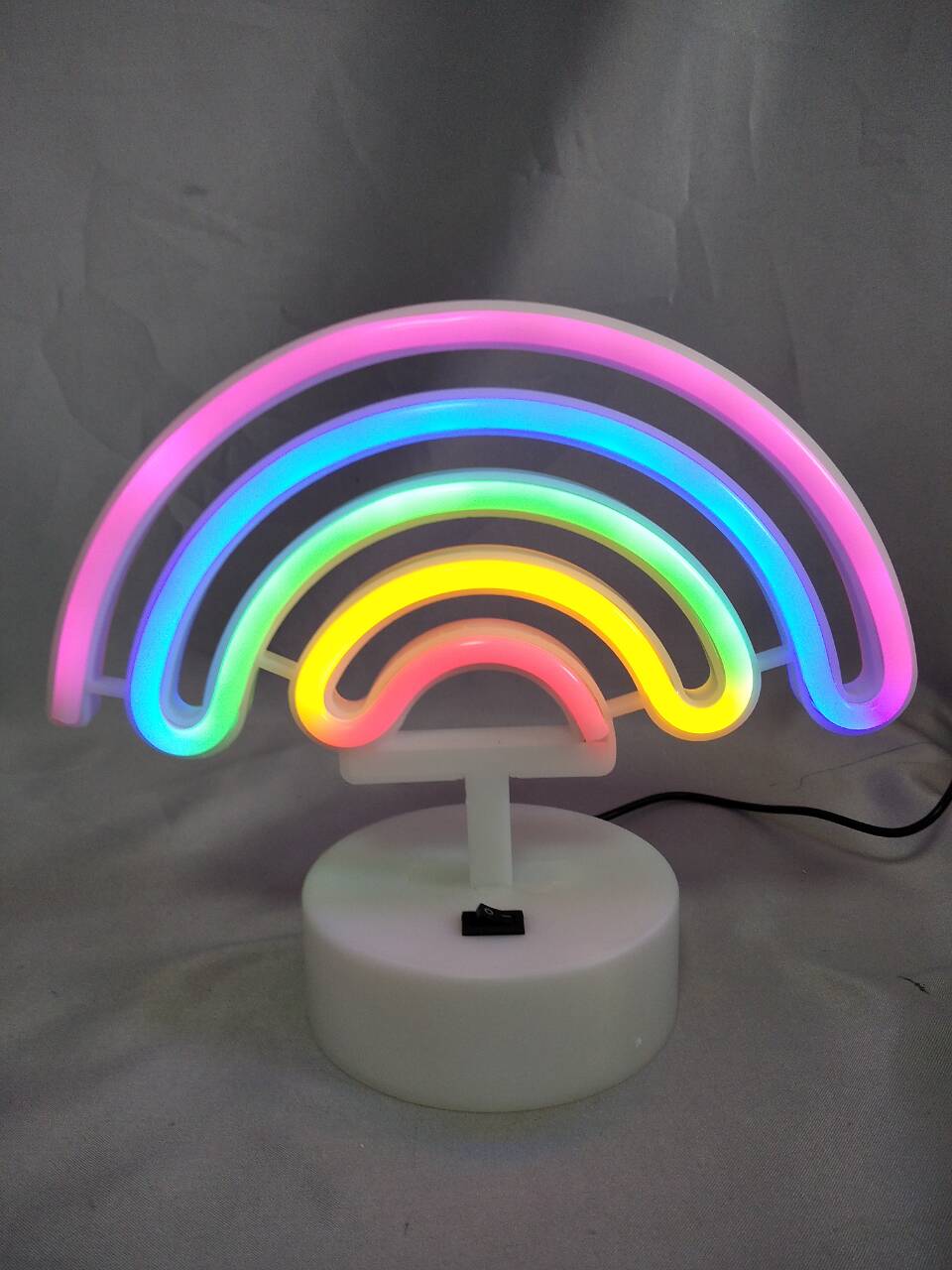 Rainbow-Shaped Neon Tube Light with 21×9×28cm White Round Base, Vibrant Colorful LED Decorative Lamp for Room Ambiance