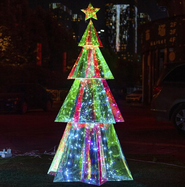 Color intrigue diamond Christmas tree