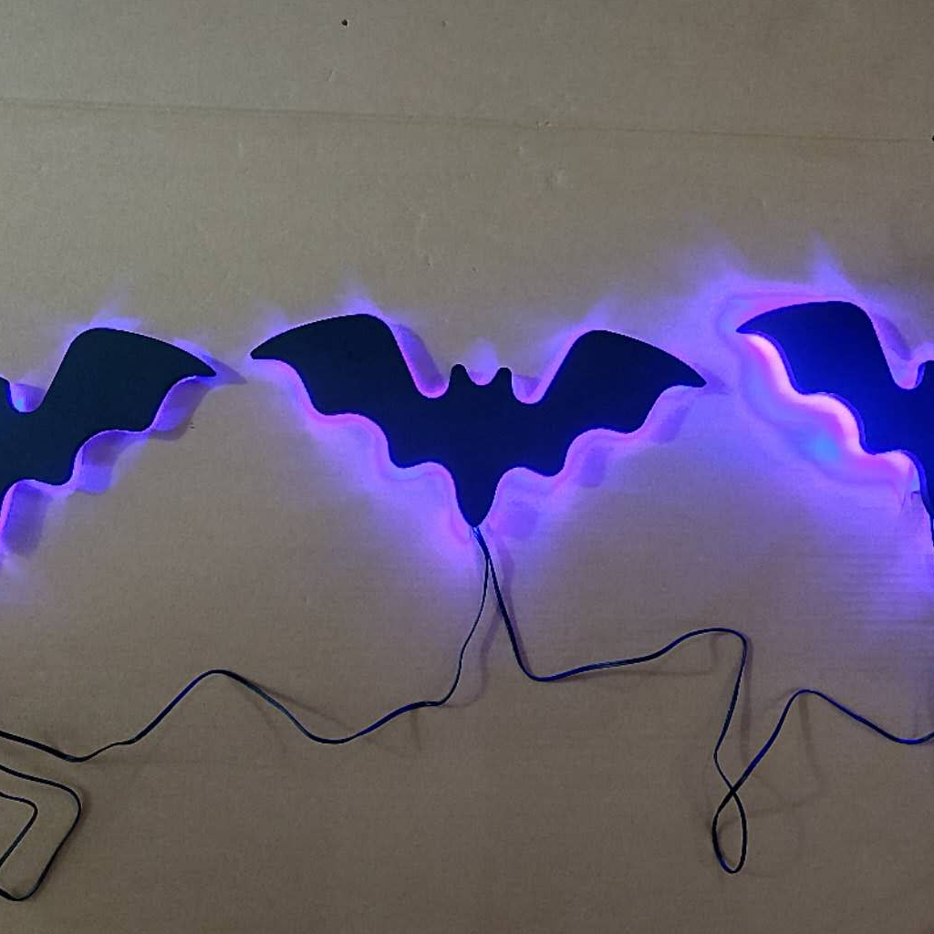 Halloween Wooden Bat（Set of 3)