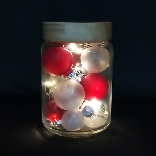 Glass pot+PET ball lights 