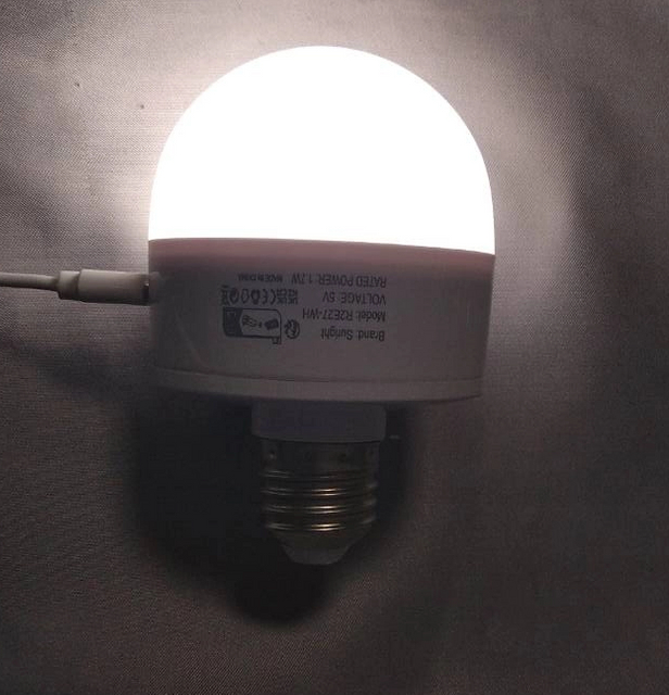 5V Magnetic Rechargeable Tri-Color Temperature LED Bulb (E27 Dummy Base) | Φ70×H100mm | Memory Function for Last Used Setting