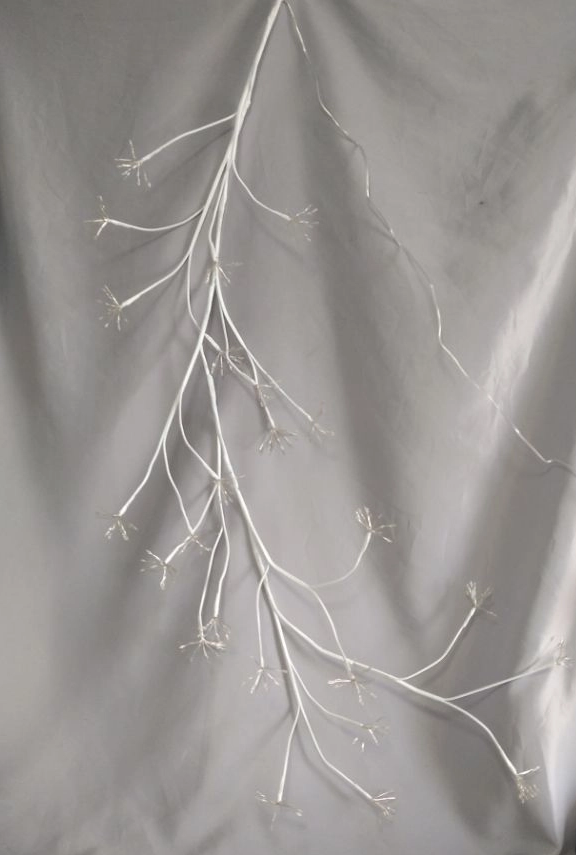 New 1.5m Artificial Withered Branch Sakura Blossom LED Light Tree - Elegant Cherry Flower Decorative Lamp with Lifelike Twig Design