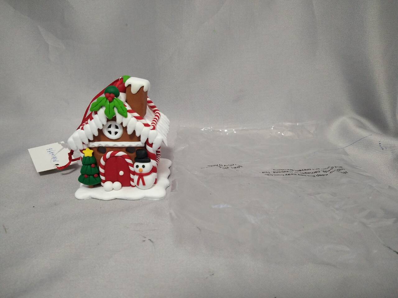 Handcrafted Snowman & Christmas Tree Cottage Ornament with Warm White LED Light | 6×6×8cm Mini Illuminated Winter Decor