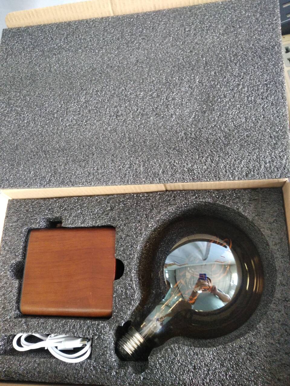 25cm Dark Brown Base LED Lamp with Labubu-Themed Light Figure & Built-in Storage Slot, Type-C Rechargeable Battery Included