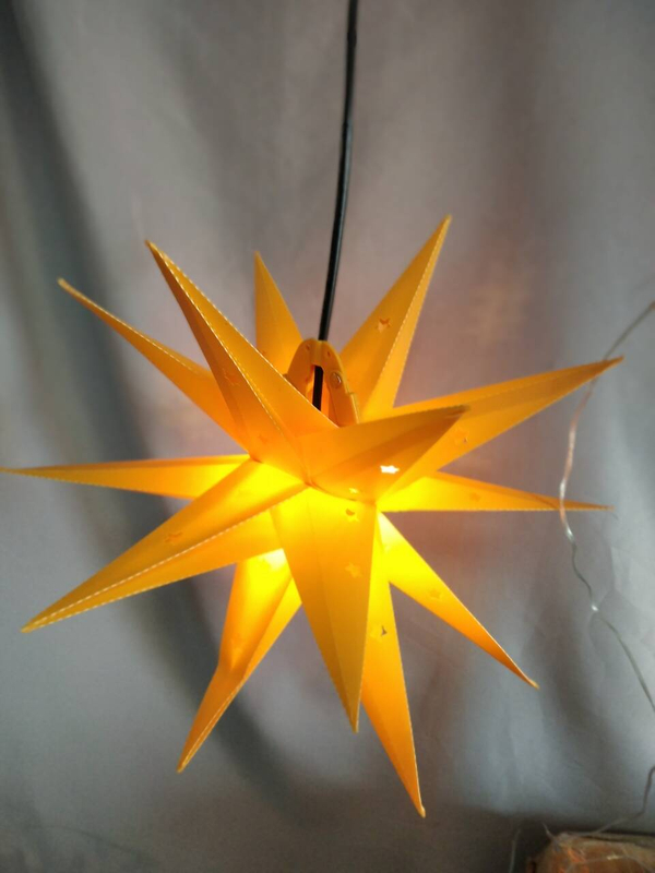 40cm Yellow Foldable Plastic Exploding Star Light - Collapsible Design for Easy Storage & Portable Decorative Lighting