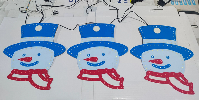 Set of 3 Aluminum-Base Snowman Decorations - Each 27×30cmH with 375 LEDs (Blue/Red/White) for Vibrant Winter & Holiday Illumination
