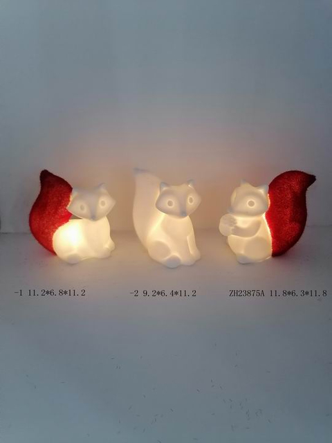porcelain squirrel with white / red tail light- 17