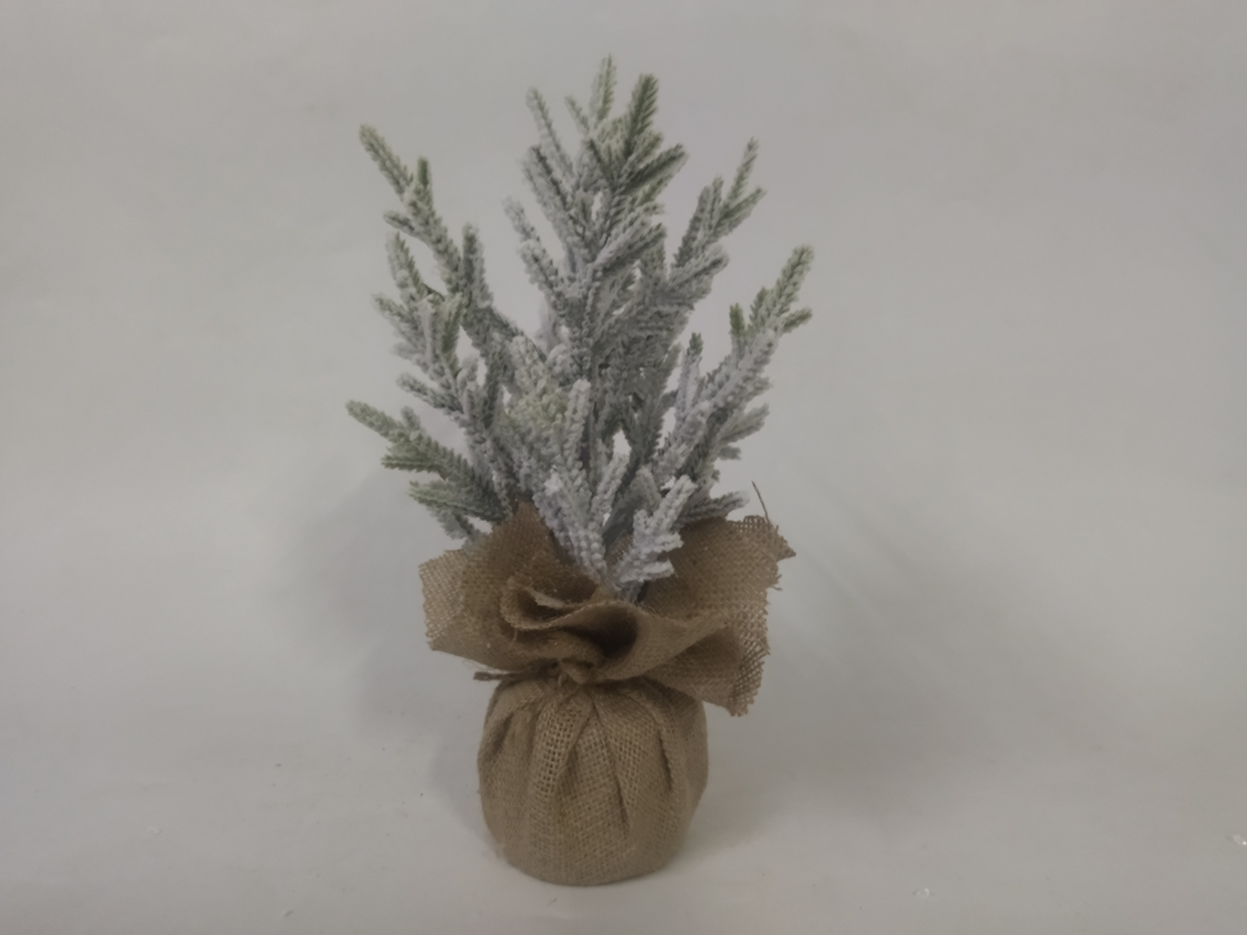 X'mas Green Mini Tree +flocking with fabric basin - 32