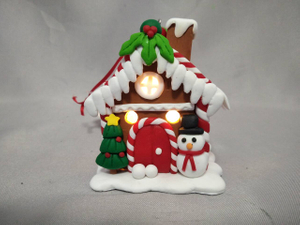 Handcrafted Snowman & Christmas Tree Cottage Ornament with Warm White LED Light | 6×6×8cm Mini Illuminated Winter Decor